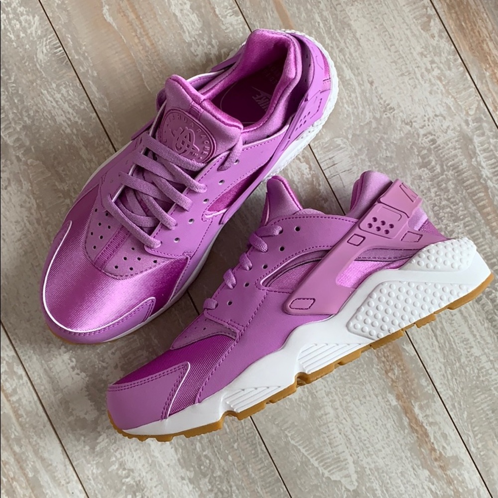 NEW Nike Huarache run sneakers shoes - Picture 5 of 9